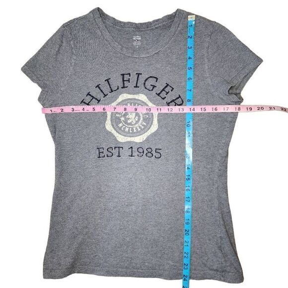Tommy Hilfiger Women Tops, Stitched Lettering Logo Short Sleeve Grey Tee, Sz M - Picture 4 of 8